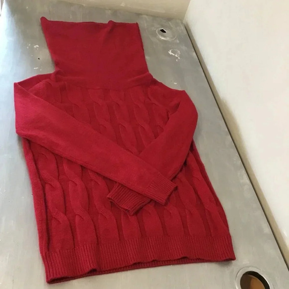 Suzy Shier Sweater Womens Small Red Knit Turtleneck Pullover Sz M - Picture 2 of 9